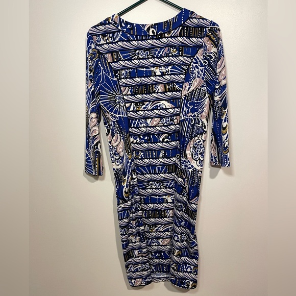 BCBG Maxazaria Tunic Blue Pink Patterned Dress size Small - Picture 4 of 4